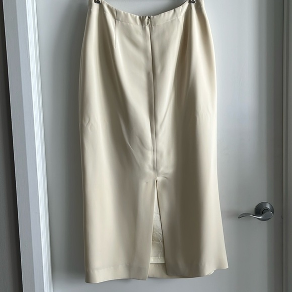 JONES NEW YORK Women's Skirt Blouse Suit 2 Piece Set Classic Minimalist Neutral - Picture 10 of 14